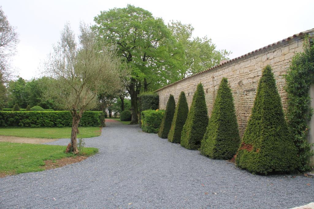 La Grange D'Aunis Bed & Breakfast Aigrefeuille-d'Aunis Exterior photo