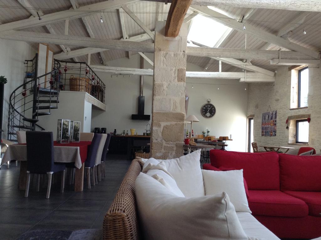 La Grange D'Aunis Bed & Breakfast Aigrefeuille-d'Aunis Exterior photo